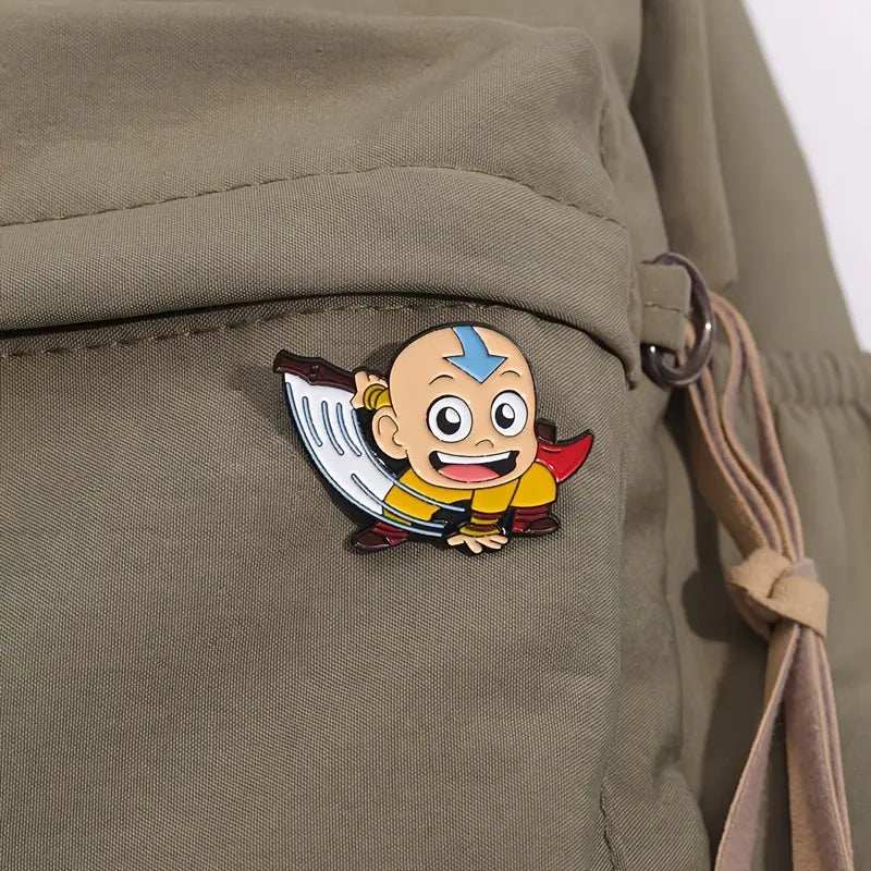 Avatar pin Aang op tas