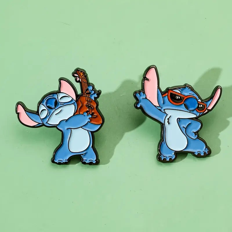 Stitch pins met groene achtergrond