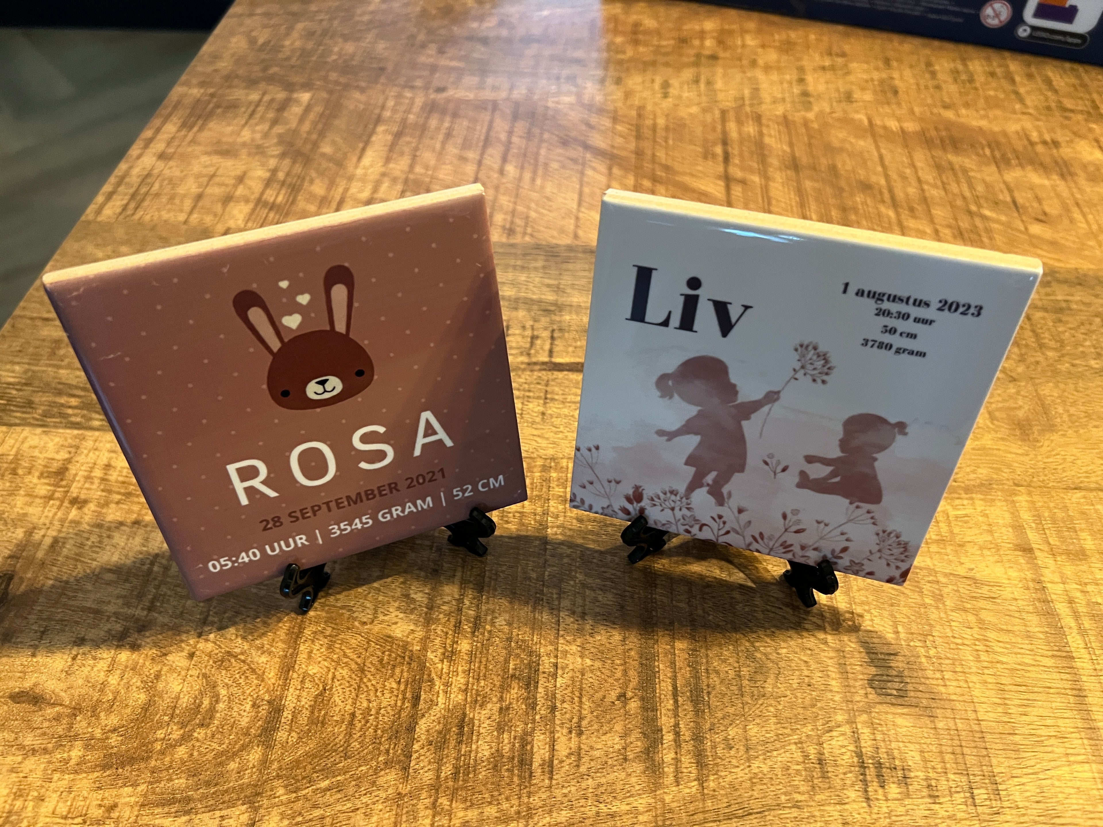 Geboortetegeltjes van 11x11 cm of 15x15 cm als Kraamcadeau