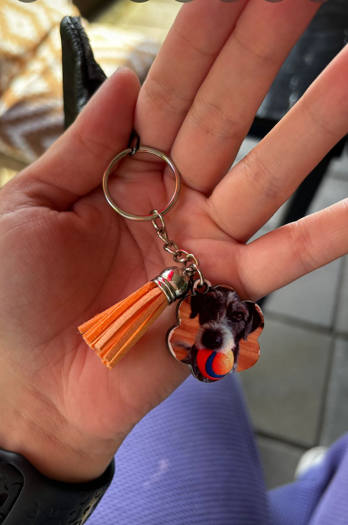 Sublimatie sleutelhanger of penning hondenpoot met foto